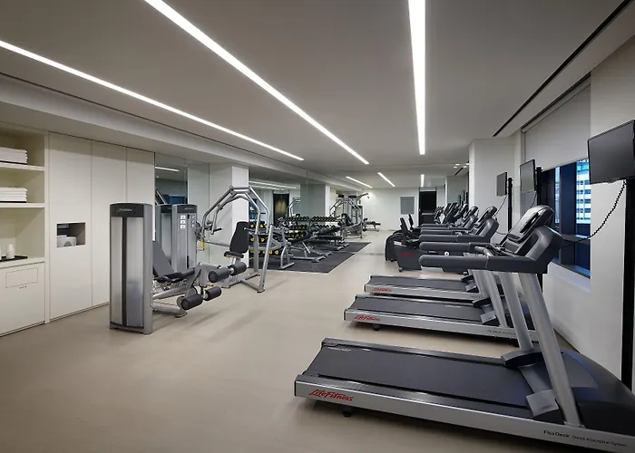 Shilla Seocho Gangnam Station 4*