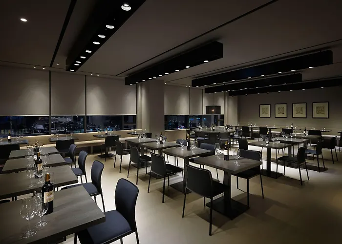 Shilla Seocho Gangnam Station 4*