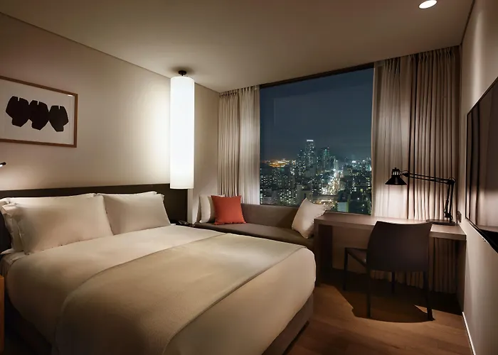 Shilla Seocho Gangnam Station Hotel 4*