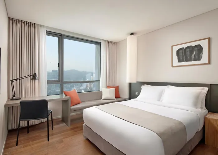 Shilla Seocho Gangnam Station