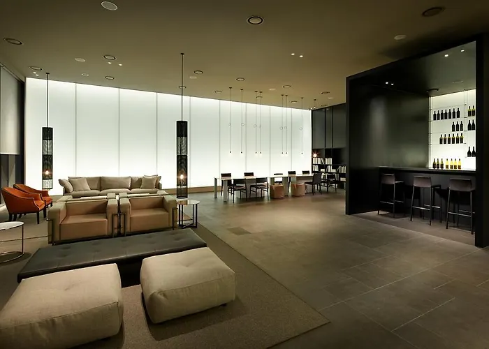 Shilla Seocho Gangnam Station Hotel